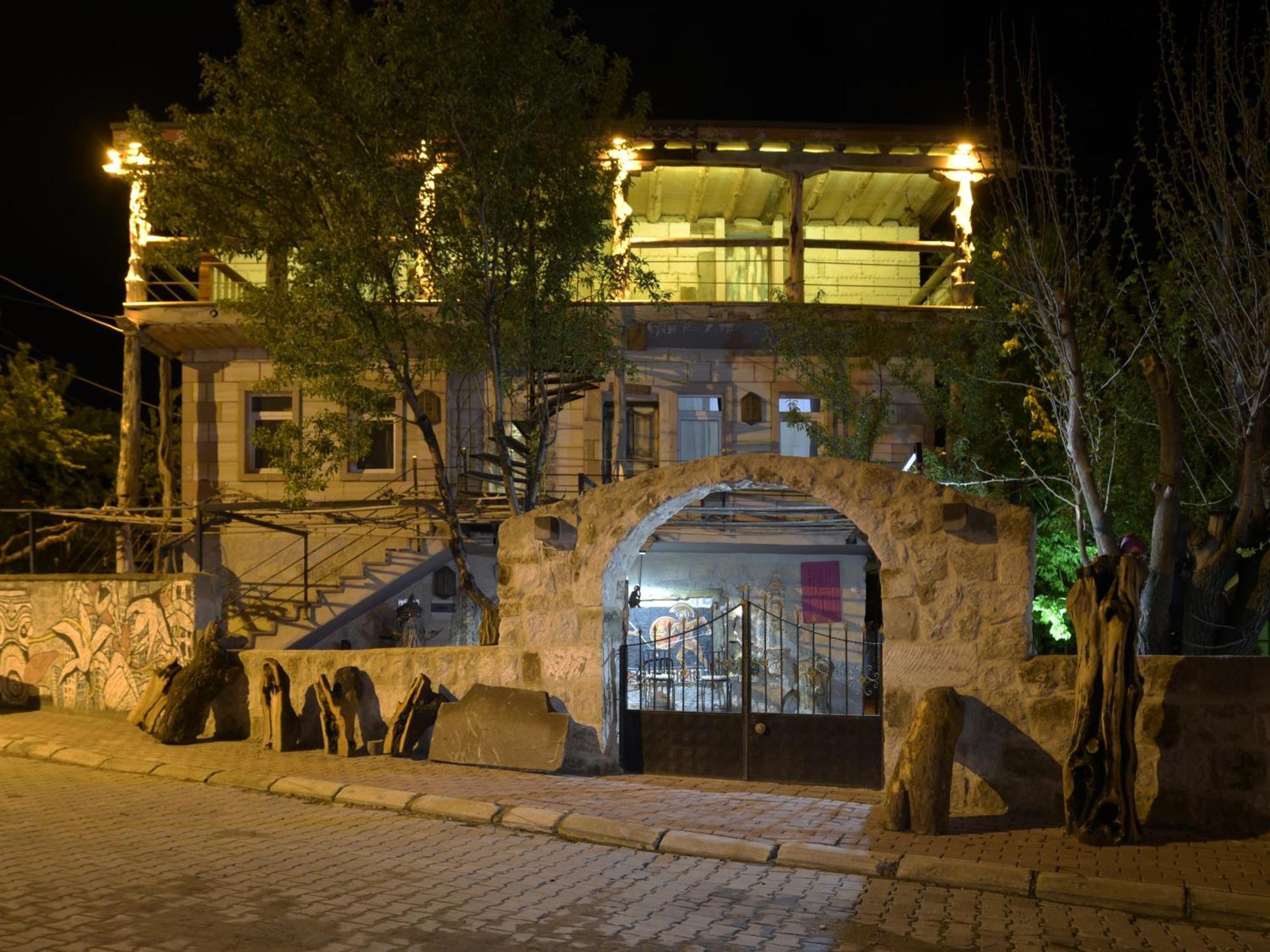 Philosophy Hotel Uchisar Exterior photo